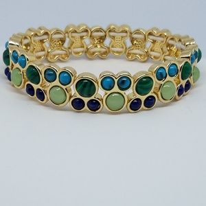 Bracelet of pretty colors